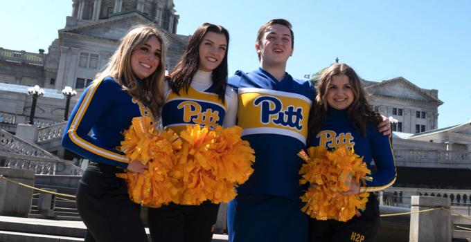 Pitt Cheerleaders in Harrisburg