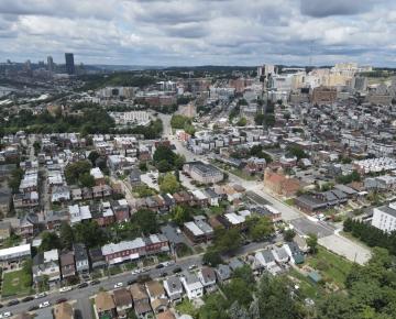 drone image of pittsburgh