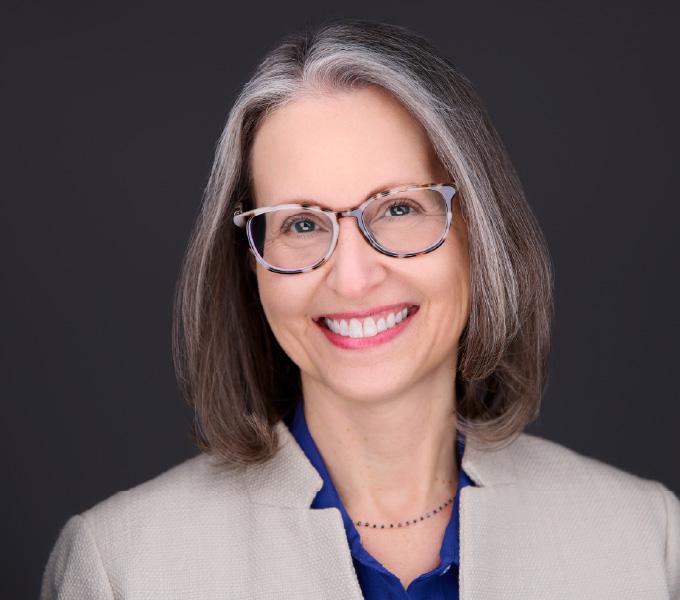 Lisa Sharfstein